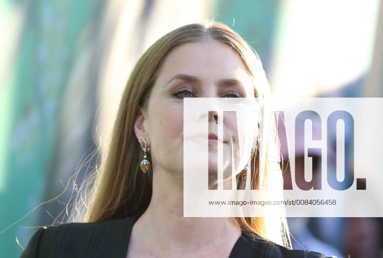 HOLLYWOOD, CA - JUNE 26: Amy Adams, arriving to the Premiere Of HBO s Sharp Objects at The Cinerama Dome in Hollywood, California on June 26, 2018.