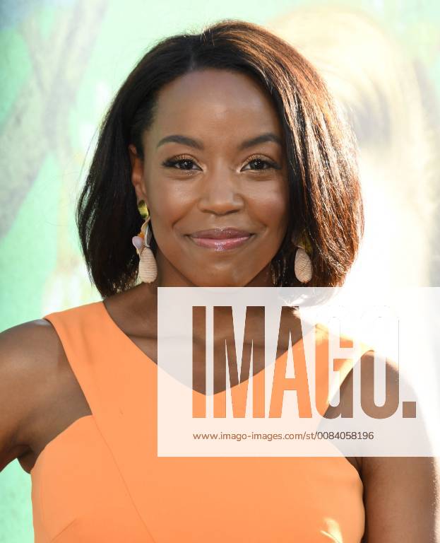 Hollywood, CA, U.S. - 26 June 2018 - Hollywood, California - Hilary Ward. HBO s Sharp Objects Los Angeles Premiere held at the Cinerama Dome. Photo Credit: AdMedia Hollywood U.S. - ZUMAa123 20180626_zaa_a123_337