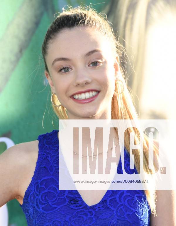 Hollywood, CA, U.S. - 26 June 2018 - Hollywood, California - Jessica Treska. HBO s Sharp Objects Los Angeles Premiere held at the Cinerama Dome. Photo Credit: AdMedia Hollywood U.S. - ZUMAa123 20180626_zaa_a123_309