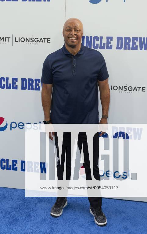 USA: Uncle Drew New York Premiere JR Martinez attends the Uncle Drew New York Premiere at Alice Tully Hall Lincoln Center New York New York United States Alice Tully Hall Lincoln Center LevxRadin
