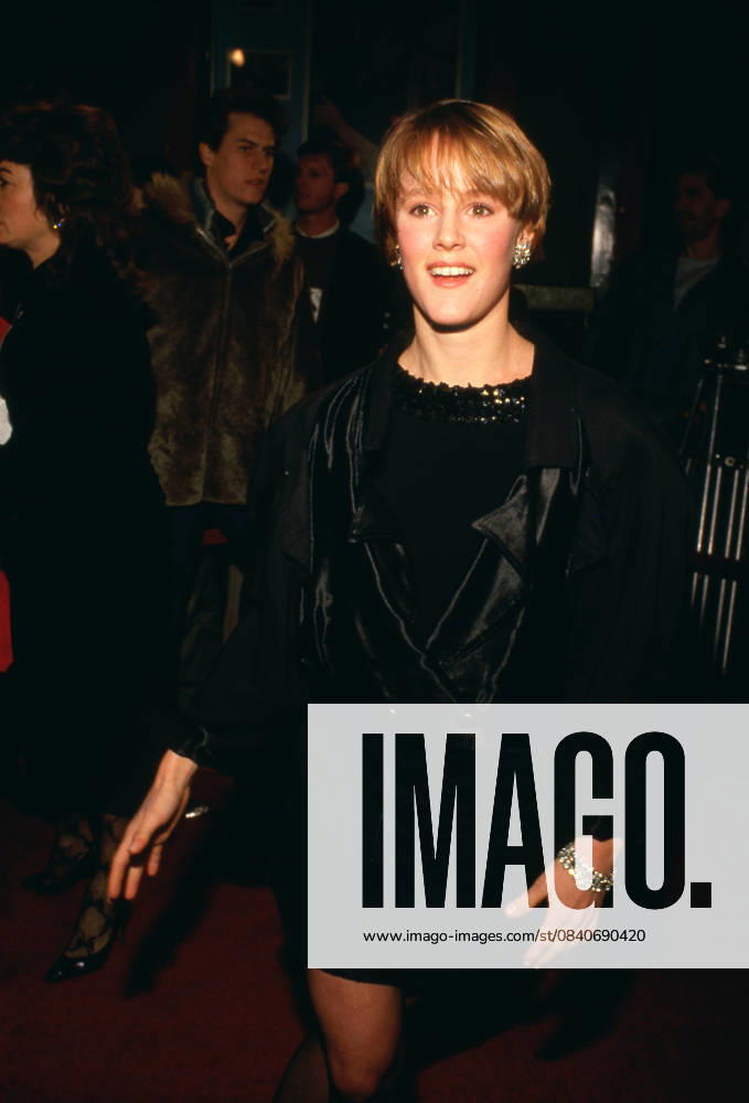 Mary Stuart Masterson . Record Date Not Recorded.