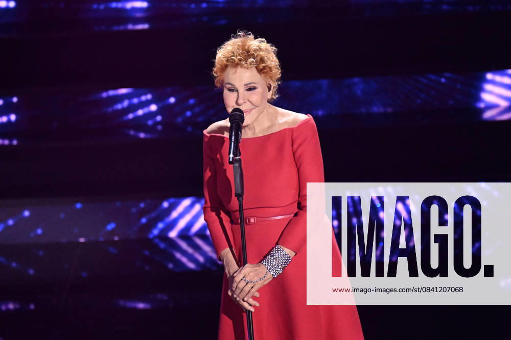 February 11, 2023, Sanremo. 73rd Italian Song Festival, the finale. Pictured: Ornella Vanoni Sanremo Italy - ZUMAa289 20230212_zia_a289_001
