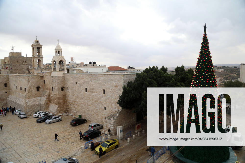 Christmas preparations in Bethlehem BETHLEHEM, WEST BANK - NOVEMBER 25: A view of a giant Christmas tree, placed in the square of the Church of the Nativity for Christmas in Bethlehem, West Bank on November 25, 2025. Wisam Hashlamoun Anadolu Bethlehem West Bank. Editorial use only. Please get in touch for any other usage.