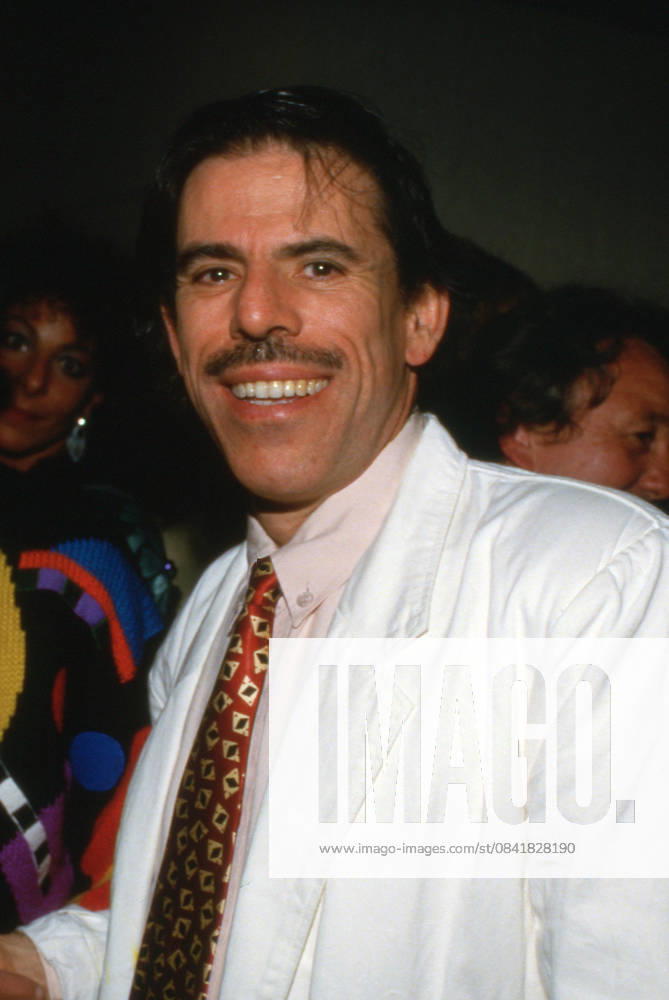 Peter Max at the opening of an exhibit of Max s art at Circle Fine Arts Gallery, New York, New York