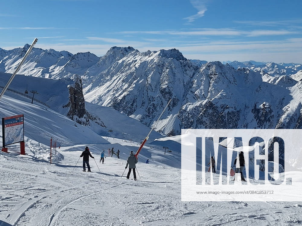 Ischgl, Samnaun theme picture ski resort Silvretta Arena Ischgl, Samnaun in the alpine region Paznaun, opening, season opening, season start 2025 2026 in Austria theme picture