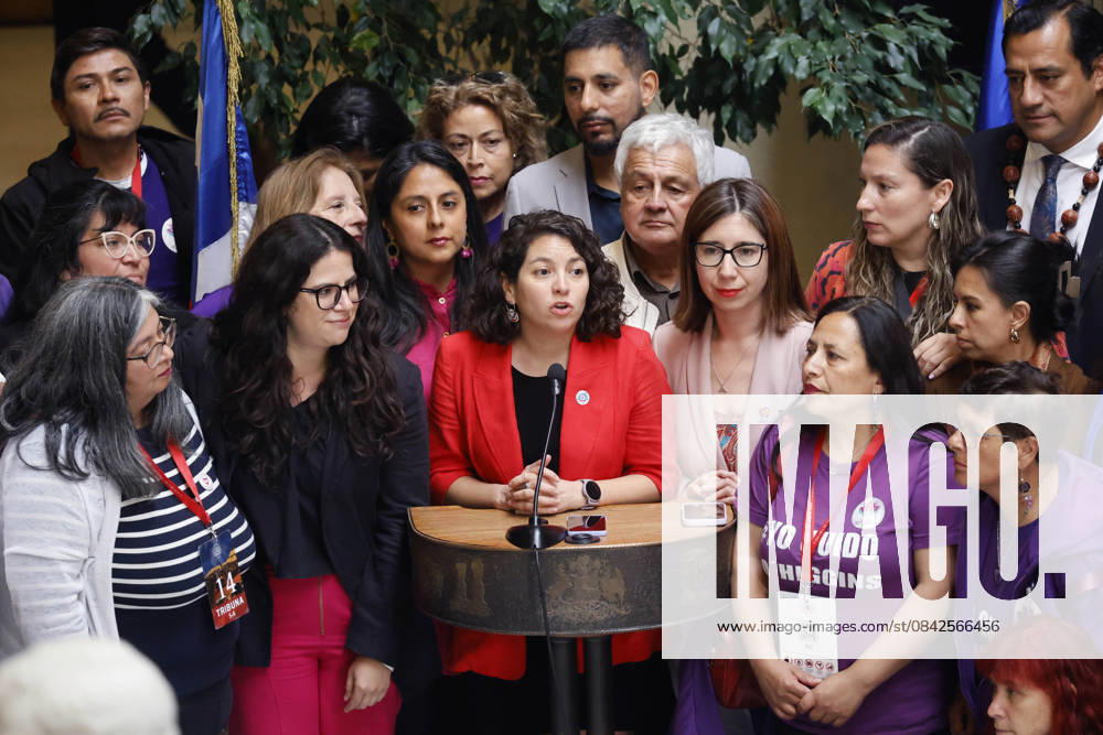 The Minister of Womens Affairs, Antonia Orellana, and the Minister of Social Development and Family, Javiera Toro, hold a press conference after the vote in the Chamber of Deputies 10 12 25Sebastian Cisternas Aton Chile, Valparaiso Chile Aton 1110881