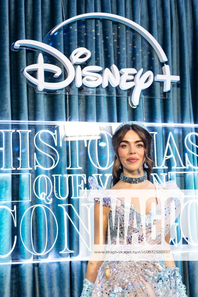 Disney Christmas Gala Influencer Violeta Mangrinán during the celebration of the Disney Christmas Gala, at the Rooftop Lírico Teatro Calderón, on December 10, 2025, in Madrid Spain The streaming audiovisual content platform celebrates its annual Christmas gala in Madrid DECEMBER 10, 2025 DISNEY CHRISTMAS GALA ENTERTAINMENT FAMOSOSOS CANTANTES INFLUENCERS CELEBRITIES Ananda Manjó Madrid Madrid Espana