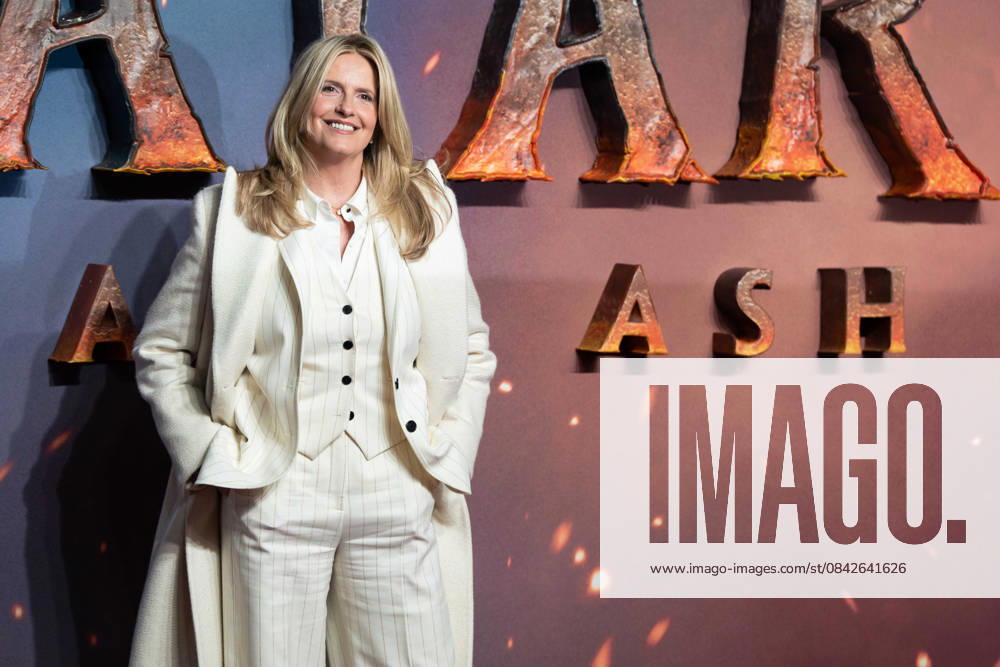 Avatar: Fire And Ash UK Premiere - Arrivals Penny Lancaster attends the Avatar: Fire And Ash UK Premiere at BFI IMAX Waterloo, Credit:Lounis Tiar Avalon United Kingdom, London, BFI Imax Waterloo