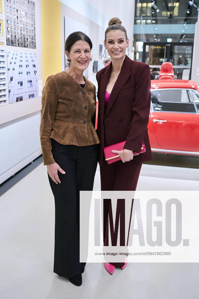 4 Peemöllers Home Talk Liane Scheinert , Rebecca Kunikowski 4 Peemöllers Home Talk at the DRIVE Volkswagen Group Forum in Berlin on 11 12 2025