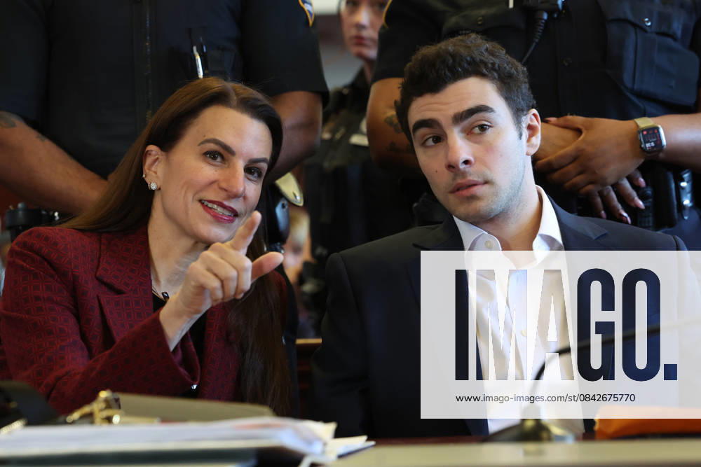 Luigi Mangione appears in Manhattan Supreme Court for a suppression hearing hearing in the the murder of UHC CEO Brian Thompson on Friday, December 12 2025 in New York City. Pool NYX20251212130 WilliamxFarrington