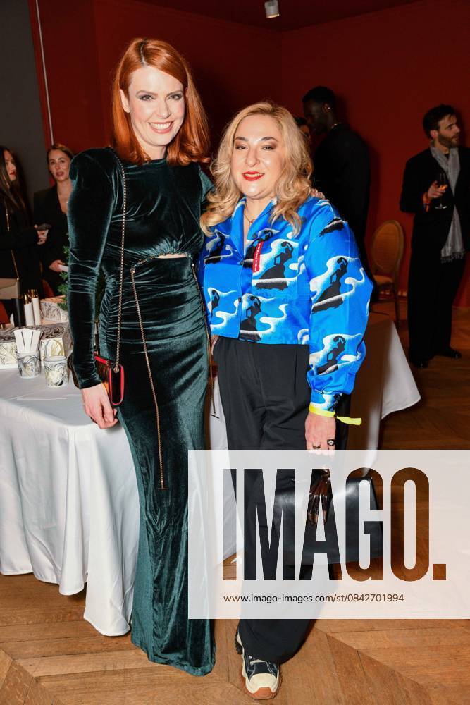 HFC Christmas Party - Paris Elodie Frégé, Marilou Berry attend the HFC (Haute Fragrance Company) Christmas Party at the Musée des Arts décoratifs in Paris on December 11, 2025. Photo by Shootpix ABACAPRESS.COM Paris France