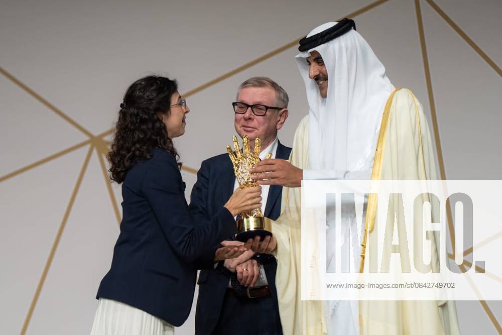 The Emir of the State of Qatar, Tamim bin Hamad Al Thani, attended the ninth edition of the Sheikh Tamim bin Hamad Al Thani International Anti-Corruption Excellence Award The Emir of the State of Qatar, Tamim bin Hamad Al Thani, attended the ninth edition of the Sheikh Tamim bin Hamad Al Thani International Anti-Corruption Excellence Award ceremony and honored the winners. Doha, Qatar, December 14, 2025. Photo by Emiri Diwan Office Doha Doha Qatar 141225_Qatar_QPO_00(1)