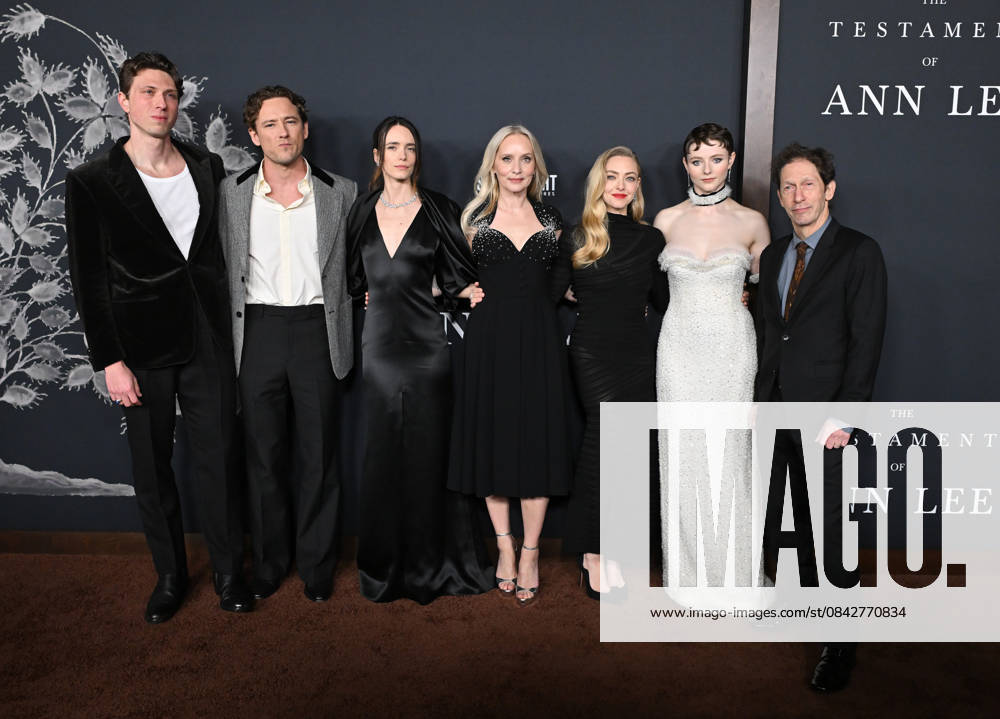 Searchlight Pictures ˜The Testament of Ann Lee Premiere Jamie Bogyo, Lewis Pullman, Stacy Martin, Mona Fastvold, Amanda Seyfried, Tomasin Mckenzie and Tim Blake Nelson arriving to the Los Angeles premiere of Searchlight Pictures The Testament of Ann Lee at the Linwood Dunn Theater on December 14, 2025 in Hollywood, Ca. Hollywood Linwood Dunn Theater California USA
