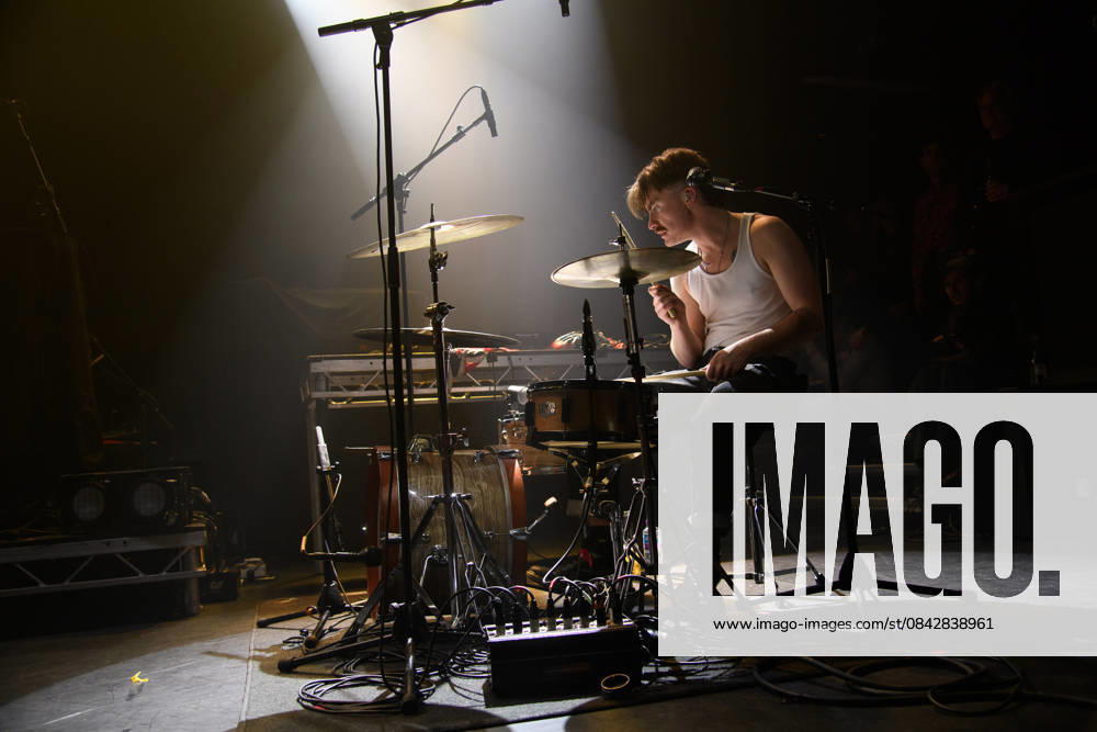 GANS Perform at Koko, London Drummer vocalist Euan Woodman of english punk duo GANS performs at Koko in London, England, UK on Monday 15 December 2025., Credit:Justin Ng Avalon UK, England, London, Koko