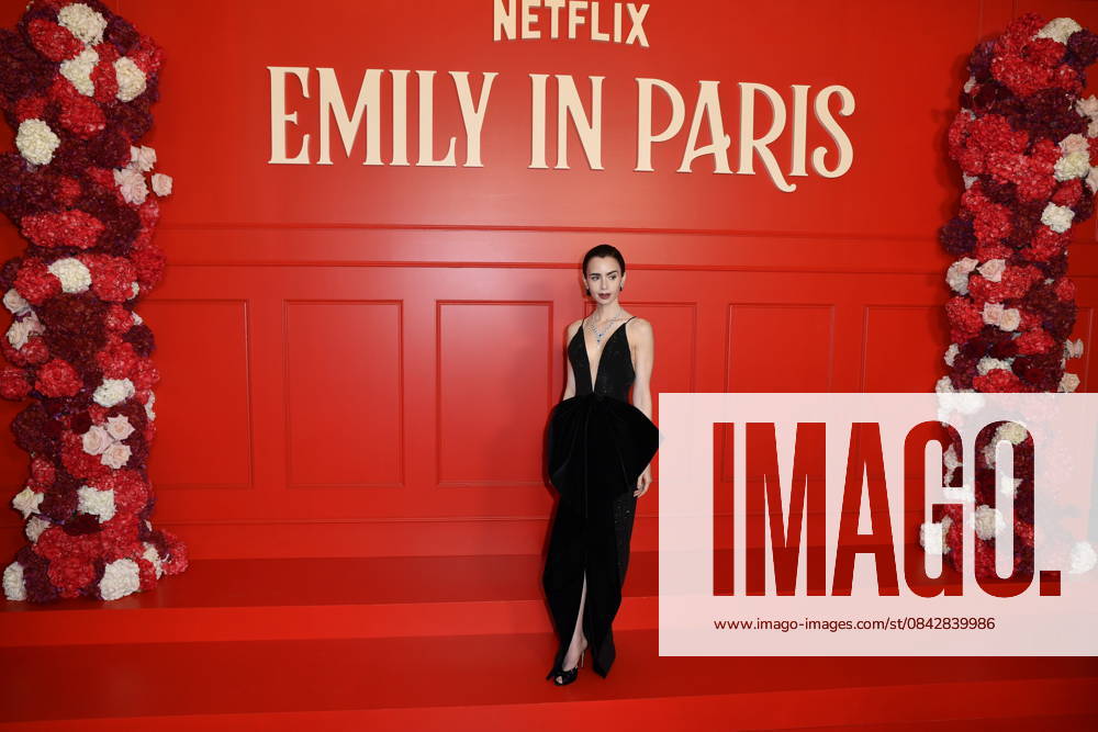 Emily in Paris, Photocall in Paris for new season on netflix 451584 2025 12 15 PARIS France Collins, Lily