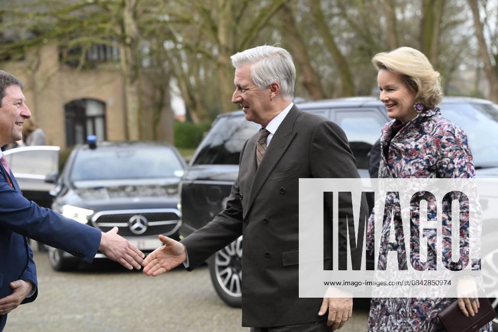 King Philippe And Queen Mathilde Visit Convalescent Home NIEUWPOORT, BELGIUM - DECEMBER 16: King Philippe and Queen Mathilde pictured paying a Christmas visit to the non-profit organisation Samana at the Ter Duinen holiday and convalescent home in Nieuwpoort on December 16, 2025 in NIeuwpoort, Belgium, 16 12 2025 NIeuwpoort Belgium