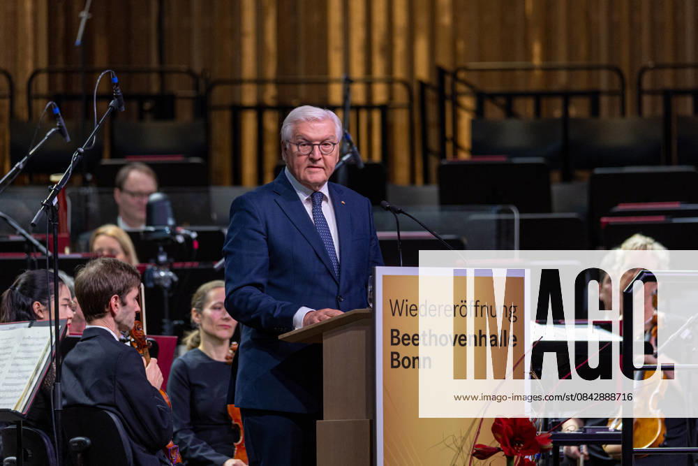 Reopening of the Beethovenhalle Bonn 16 12 25 Speech by Federal President Frank Walter STEINMEIER After almost ten years of construction, the Beethovenhalle in Bonn is ceremoniously reopened with the event The Long Beethoven Night Federal President Frank Walter Steinmeier takes part in the opening The Beethoven