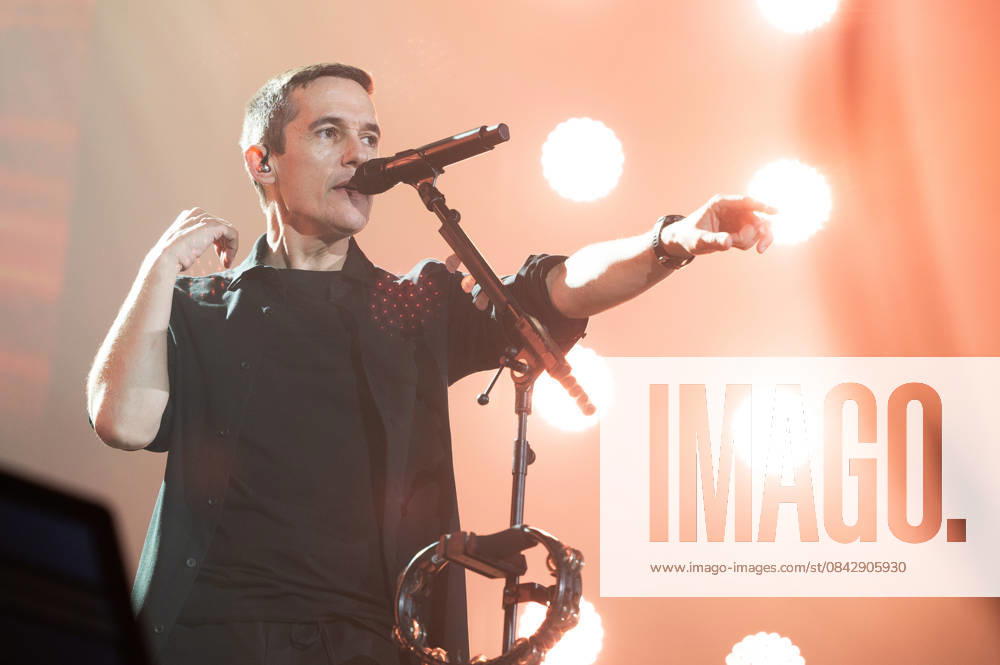 Maldita Nerea performs in Madrid, Spain - 16 Dec 2025 Jorge Ruiz Flores, the singer from the group Maldita Nerea performs during a concert at Movistar Arena in Madrid. Madrid Spain