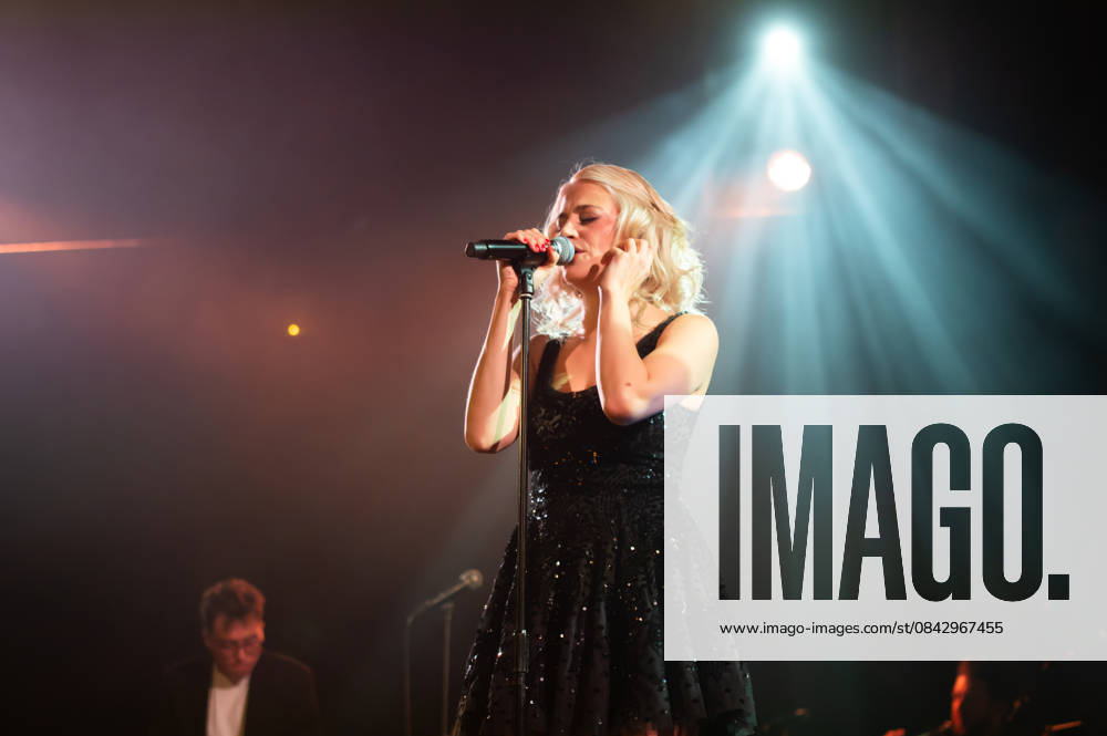 Pixie Lott plays live at Union Chapel for Christmas.