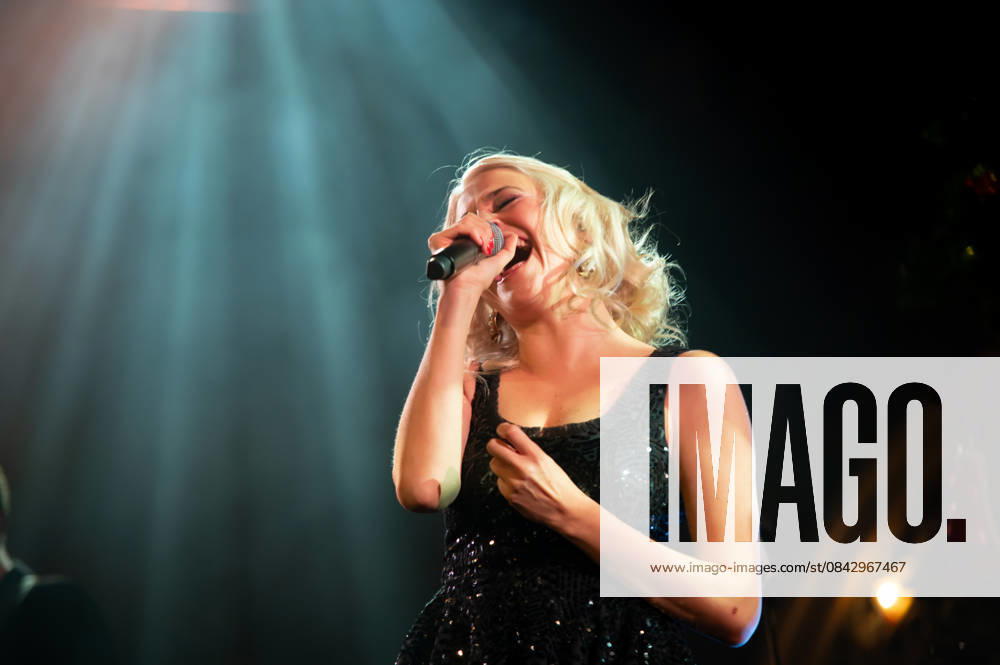 Pixie Lott plays live at Union Chapel for Christmas.