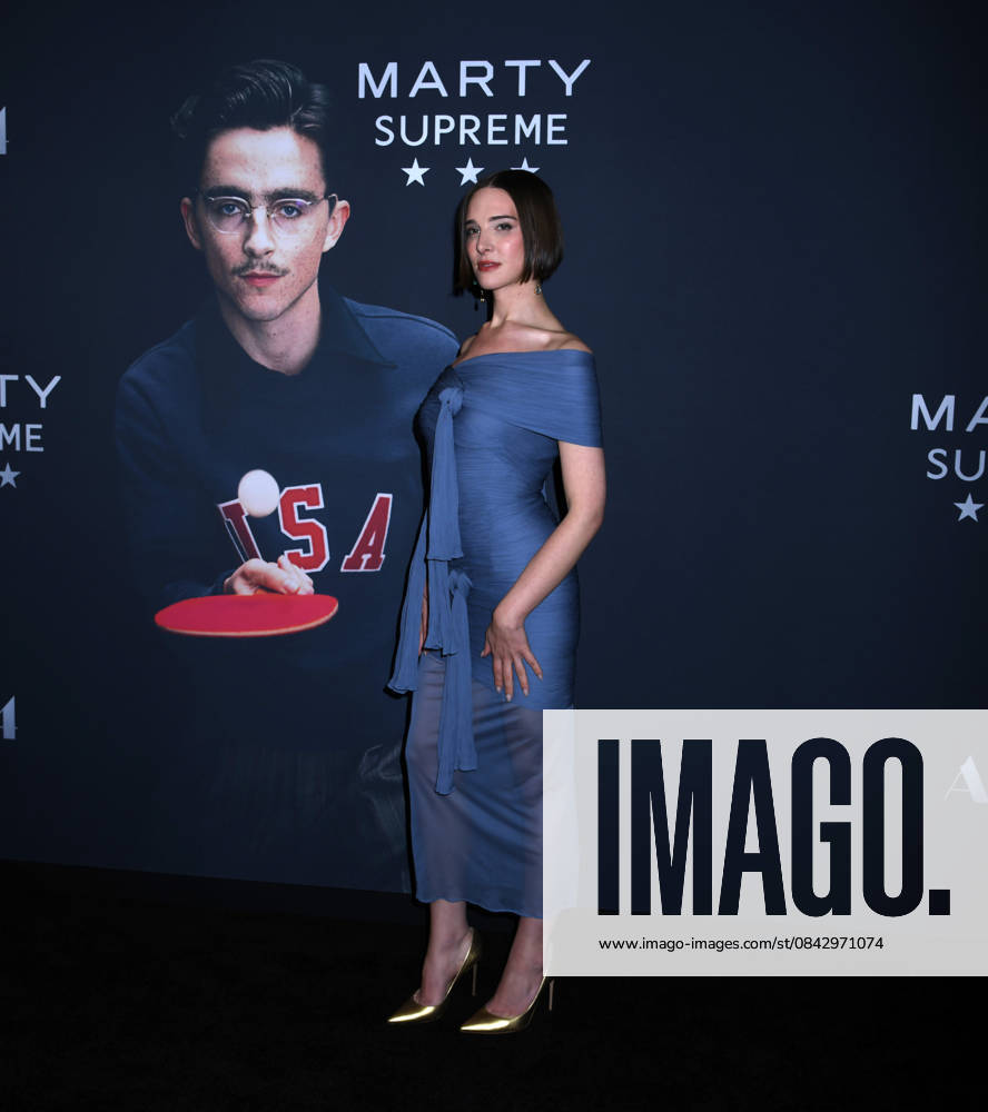 Hari Nef attends A24 s Marty Supreme New York Premiere. Held at Regal Times Square in New York. Zuma Press December 16, 2025. New York United States - ZUMAp281 20251216_zea_p281_257