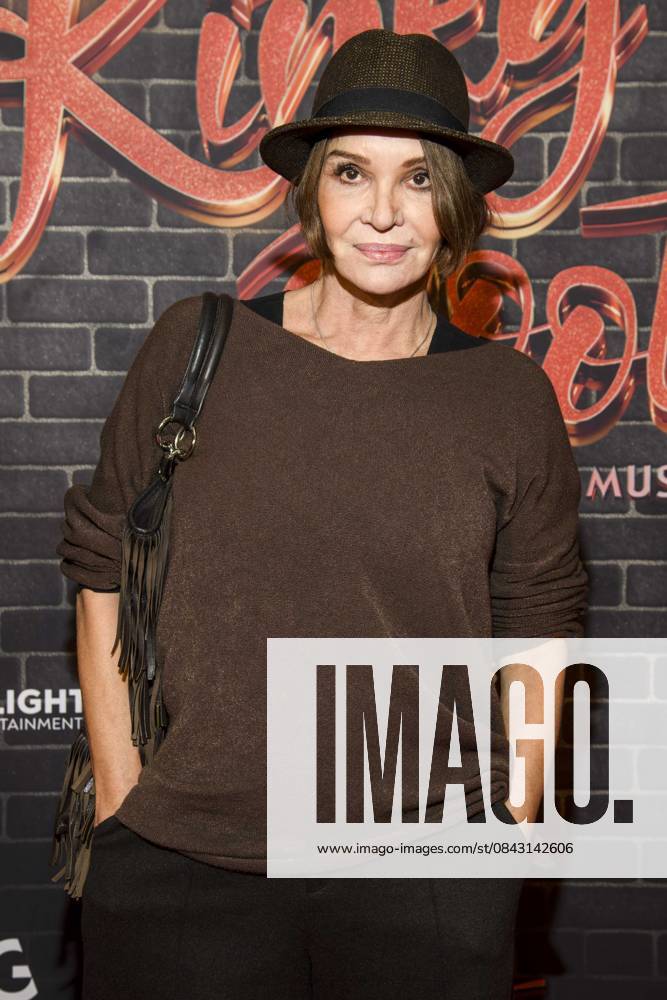 Abb Anouschka Renzi on the red carpet at the premiere of Kinky Boots The Musical at Admiralspalast on December 18, 2025 in Berlin Berlin Germany