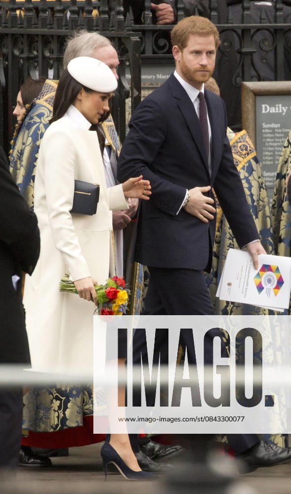 Commonwealth Day in London LONDON, UNITED KINGDOM - MARCH 12: Prince Harry and Meghan Markle walk into the Dean s Yard in Westminster Abbey to attend a reception after celebrating Commonwealth Day in London on Monday March 12, 2018. London, City of Ingiltere. Editorial use only. Please get in touch for any other usage.