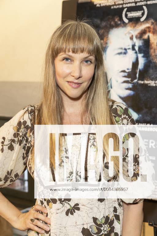 USA: 7 Splinters in time New York premiere Lauren Fox attends 7 Splinters in Time New York premiere at The Anthology Film Archives New York New York United States The Anthology Film Archives LevxRadin