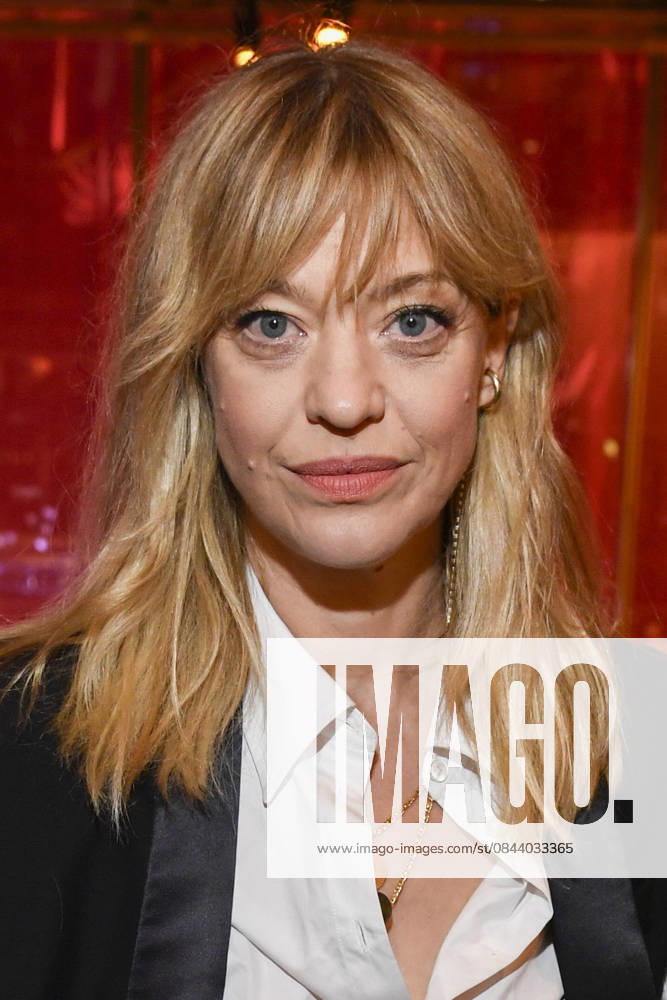 Abb Heike Makatsch Actress at the WORLD PREMIERE of ALIZE by Cirque du Soleil at Theater am Potsdamer Platz on 20 11 2025 in Berlin Berlin Germany