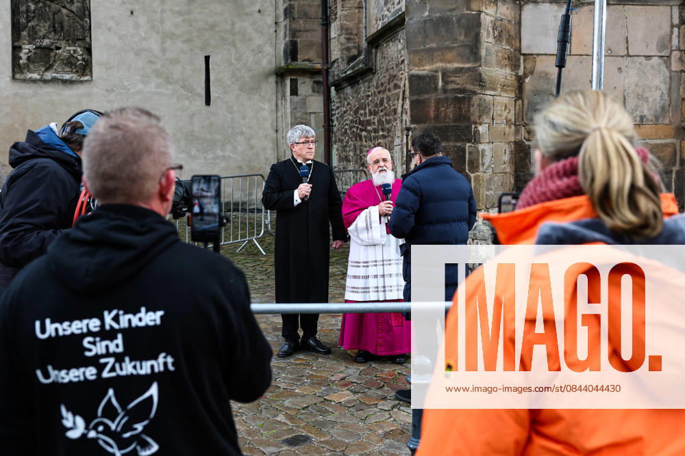 Bishop Friedrich Kramer l stands with Bishop Gerhard Feige in front of St. Johns Church at the memorial site Commemorative event in Magdeburg Saxony-Anhalt , churches and the state capital invite you to a memorial service in St. Johns Church on December 20 The ecumenical service begins at 11 a.m. The attack on Magdeburgs Christm