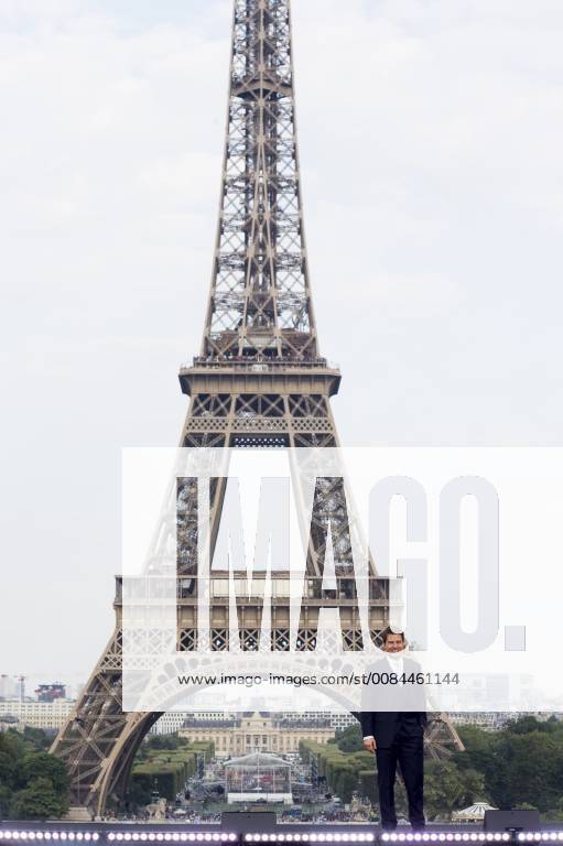 Mission Impossible - Fallout Premiere in Paris Tom Cruise CELEBRITES : Avant Premiere Fall Out - Mission Impossible - Paris - 12 07 2018 JBAutissier Panoramic