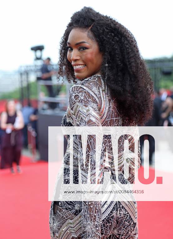 Angela Bassett attends the world premiere of the film Mission: Impossible - Fallout in Paris on July 12, 2018. PAR20180712024 DAVIDxSILPA