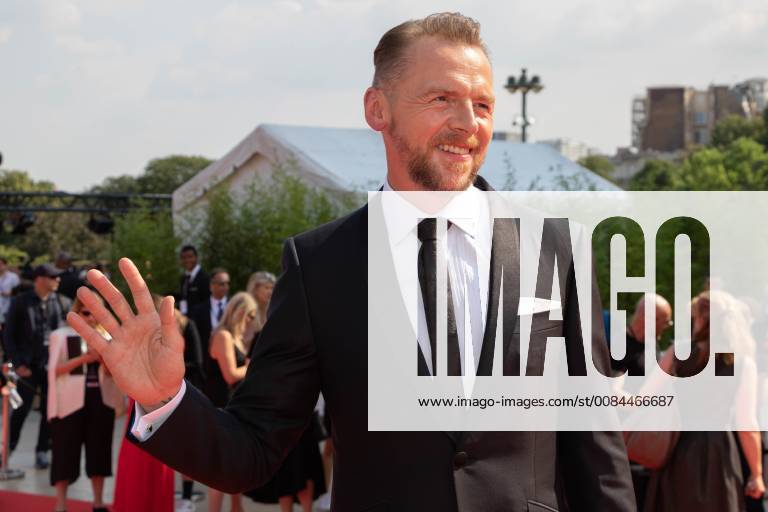 Tapis rouge de l avant-premiere mondiale du film Mission Impossible: Fallout . Simon Pegg. Mission: Impossible. Fallout premiere in Paris in front of the Eiffel Tower. 228431 2018-07-12 Trocadero Paris France