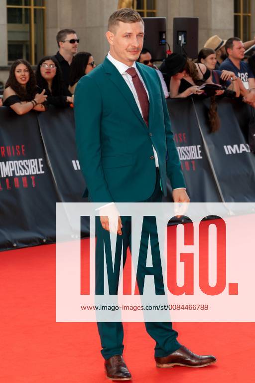 Tapis rouge de l avant-premiere mondiale du film Mission Impossible: Fallout . Frederick Schmidt. Mission: Impossible. Fallout premiere in Paris in front of the Eiffel Tower. 228431 2018-07-12 Trocadero Paris France
