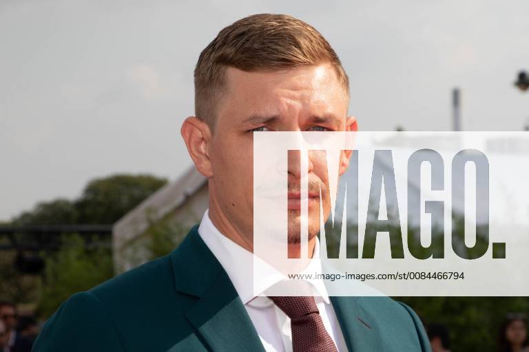 Tapis rouge de l avant-premiere mondiale du film Mission Impossible: Fallout . Frederick Schmidt. Mission: Impossible. Fallout premiere in Paris in front of the Eiffel Tower. 228431 2018-07-12 Trocadero Paris France