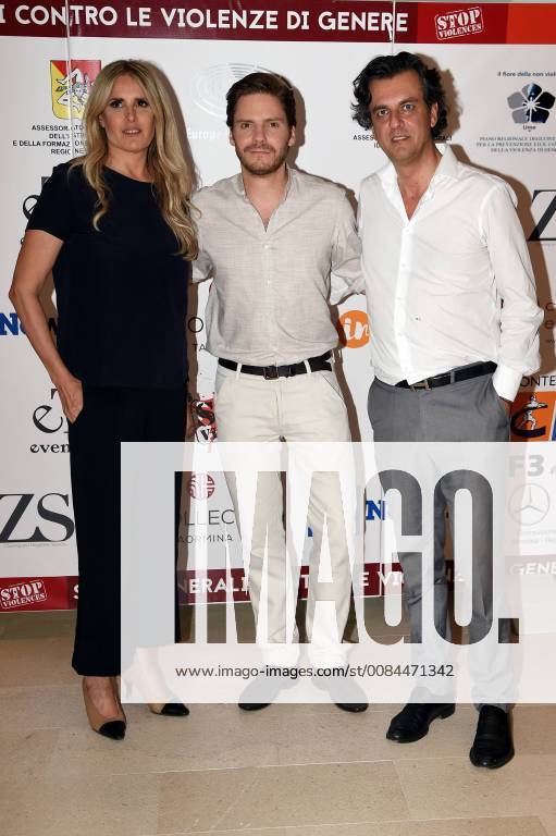 Taormina: Presentation prized at the Nations prize. In the picture: Daniel Bruhl and Tiziana Rocca with Michel Curatolo