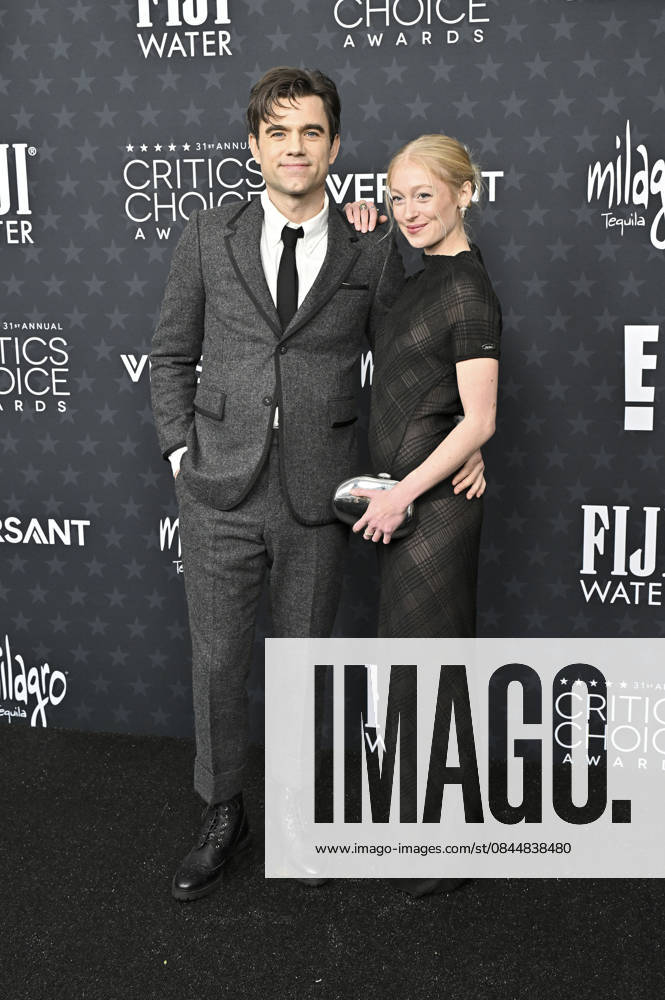 Patrick Ball and Elysia Roorbach at the 31 Critics Choice Awards 2026 at the Barker Hangar Santa Monica, 04 01 2026 Foto:xD.xStarbuckx xFuturexImagex critics_choice_6142