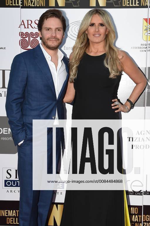 Taormina: Cinematic Nations Award Evening. Photo: Tiziana Rocca with Daniel Bruhl