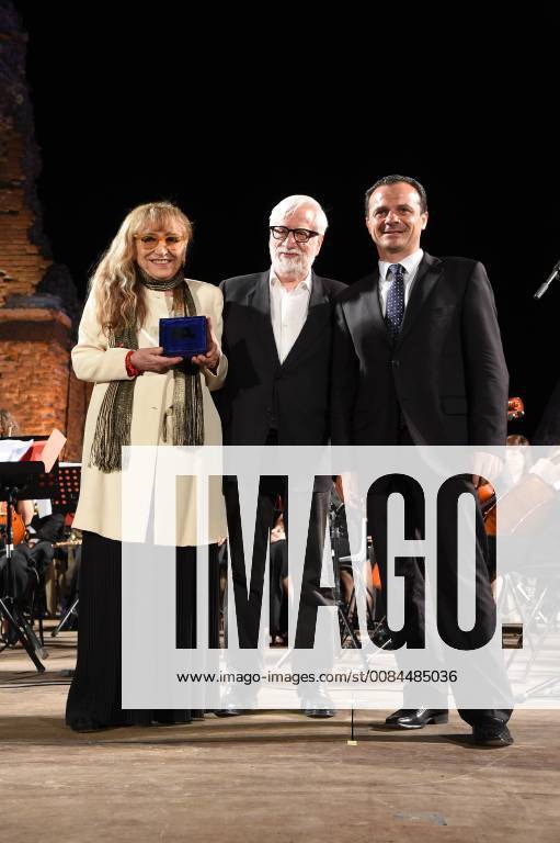 Taormina: Cinematographic Nations Award Evening. Photo: Piera Degli Esposti with, Cateno De Luca Mayor of Messina and Claudio Masenza