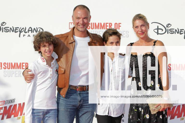Avant-premiere europeenne de Ant-Man Guepe au Studio Theater de Disneyland Paris.Alexandre Devoise en famille. 228502 2018-07-14 Marne la Vallee France