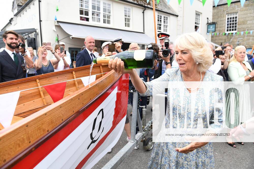 . 16 07 2018. Fowey, United Kingdom. Prince Charles the Duchess of Cornwall visit Cornwall. The Duke and Duchess of Cornwall visit the celebration of Fowey festival meeting local businesses, representatives from Fowey gig club and members of the RNLI on Fowey Quay. xAndrewxParsonsx xi-Imagesx IIM-18220-0005