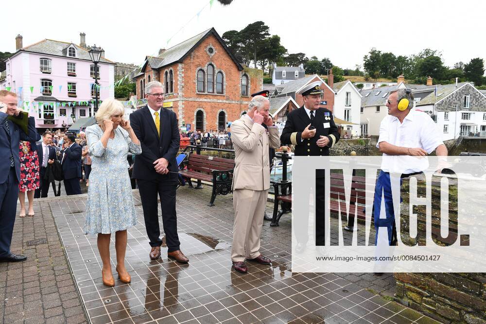 . 16 07 2018. Fowey, United Kingdom. Prince Charles the Duchess of Cornwall visit Cornwall. The Duke and Duchess of Cornwall visit the celebration of Fowey festival meeting local businesses, representatives from Fowey gig club and members of the RNLI on Fowey Quay. xAndrewxParsonsx xi-Imagesx IIM-18220-0013