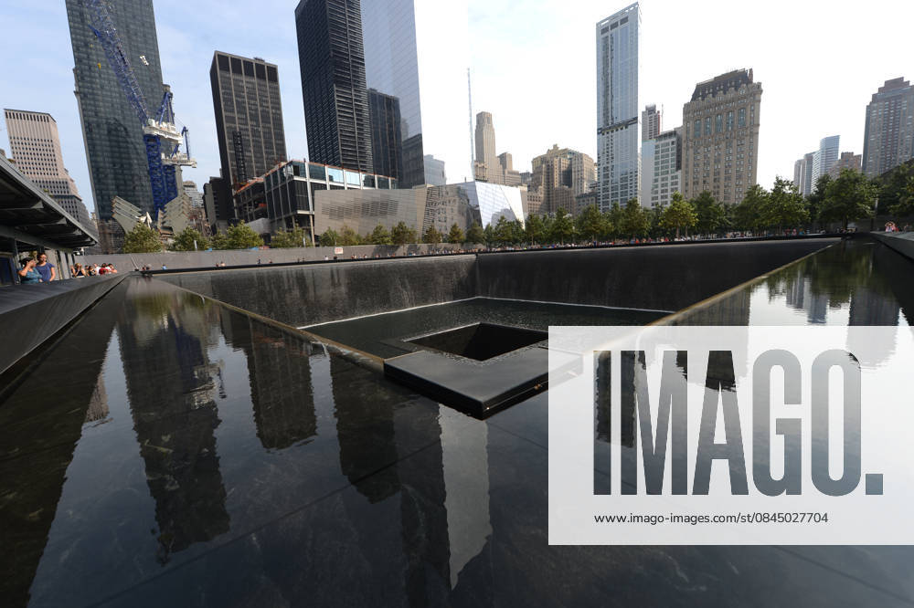 9 11 Memorial US Prepares for the 12th anniversary of 9 11. Following the 11 September attacks in New York, the former location of the Twin Towers had been turned into the National September 11 Memorial located at the World Trade Center site. Each year the memorial service welcomes thousands as well as the politicans. New York United States. Editorial use only. Please get in touch for any other usage.