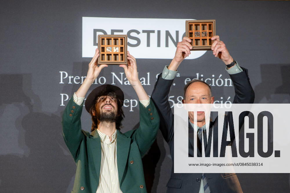 82nd Nadal Novel Prize and 58th Josep Pla Prize for prose in Catalan The writer David Uclés i , winner of the 82nd Nadal Prize with La ciudad de las luces muertas and the philosopher Francesc Torralba d , winner of the Josep Pla Prize with Anatomia de l esperança , pose during the ceremony of the 82nd Nadal Novel Prize and the 58th Josep Pla Prize for prose in Catalan, at the Palace Hotel, on January 6, 2026, in Barcelona, Catalonia Spain The Nadal Novel Prize and the 58th Josep Pla Prize for prose in Catalan will be awarded on Epiphany night, with a prize of 30,000 euros for the first and 10,000 euros for the second 06 JANUARY 2026 Lorena Sopê Barcelona Catalunya Catalunya Catalunya Spain