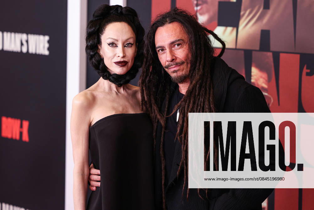 Los Angeles Premiere Of Row K Entertainment s Dead Man s Wire LOS ANGELES, CALIFORNIA, USA - JANUARY 07: Evis Xheneti Shaffer and husband James Shaffer of American nu metal band Korn arrive at the Los Angeles Premiere Of Row K Entertainment s Dead Man s Wire held at AMC The Grove 14 on January 7, 2026 in Los Angeles, California, United States., Credit:Xavier Collin Avalon United States, California, Los Angeles, AMC The Grove 14
