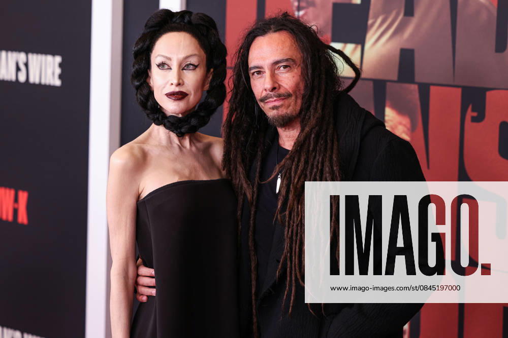 Los Angeles Premiere Of Row K Entertainment s Dead Man s Wire LOS ANGELES, CALIFORNIA, USA - JANUARY 07: Evis Xheneti Shaffer and husband James Shaffer of American nu metal band Korn arrive at the Los Angeles Premiere Of Row K Entertainment s Dead Man s Wire held at AMC The Grove 14 on January 7, 2026 in Los Angeles, California, United States., Credit:Xavier Collin Avalon United States, California, Los Angeles, AMC The Grove 14