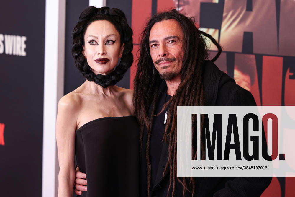 Los Angeles Premiere Of Row K Entertainment s Dead Man s Wire LOS ANGELES, CALIFORNIA, USA - JANUARY 07: Evis Xheneti Shaffer and husband James Shaffer of American nu metal band Korn arrive at the Los Angeles Premiere Of Row K Entertainment s Dead Man s Wire held at AMC The Grove 14 on January 7, 2026 in Los Angeles, California, United States., Credit:Xavier Collin Avalon United States, California, Los Angeles, AMC The Grove 14