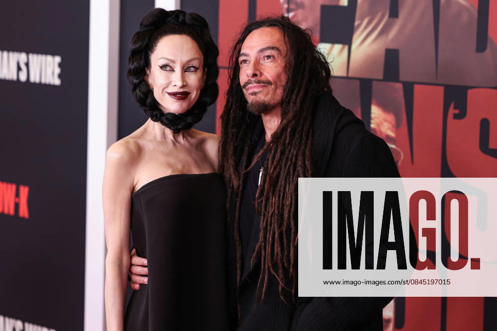 Los Angeles Premiere Of Row K Entertainment s Dead Man s Wire LOS ANGELES, CALIFORNIA, USA - JANUARY 07: Evis Xheneti Shaffer and husband James Shaffer of American nu metal band Korn arrive at the Los Angeles Premiere Of Row K Entertainment s Dead Man s Wire held at AMC The Grove 14 on January 7, 2026 in Los Angeles, California, United States., Credit:Xavier Collin Avalon United States, California, Los Angeles, AMC The Grove 14