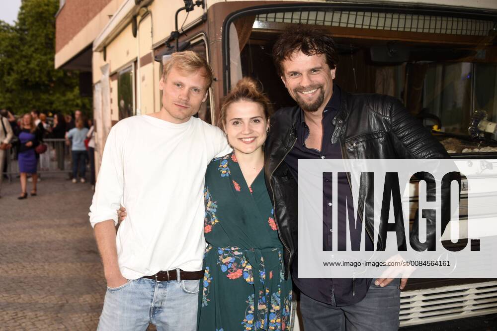 Anton Spieker Mala Emde and Hans Weingartner at the premiere of the feature film 303 in the summer cinema Kulturforum Berlin 18 07 2018 Foto:xF.xFuturexImage
