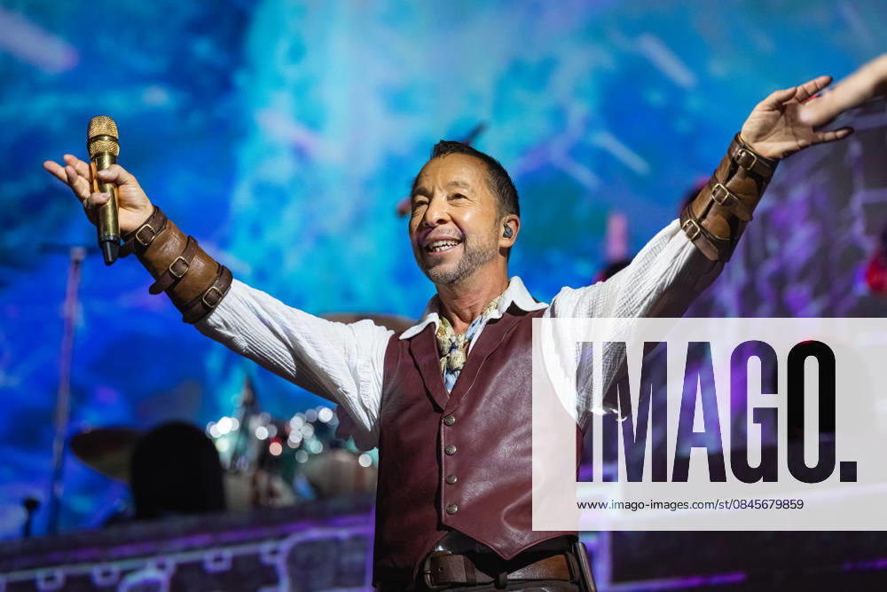 DJ BoBo, Europa Park Arena, The Great Adventure, concert, January 15, Europa Park Rust, Eurodance, live show, spectacular stage, lighting effects, dancers, choreography, hits, fans, sold out, tour start, multimedia show, VR experience,